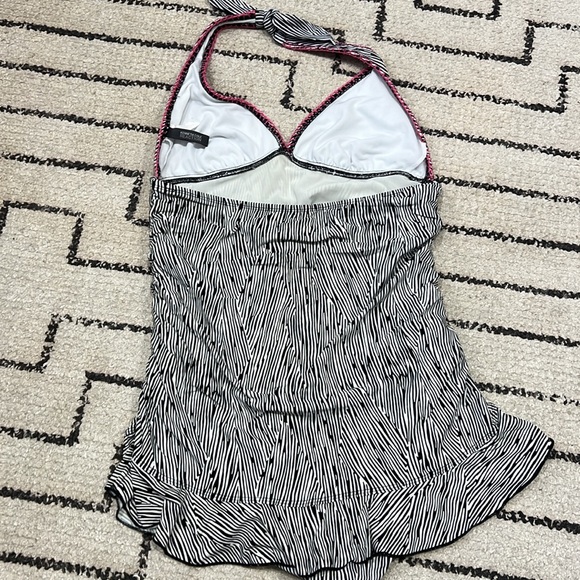 Kenneth Cole Reaction Halter Top swimsuit - Picture 7 of 8